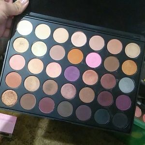 Morphe 35w palette